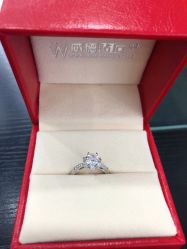 -威德钻石-克拉钻大本营(南京东路店)