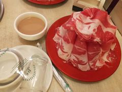 -洞庭洲·防空洞火锅·烧烤·铜锅涮肉(新百广场店)