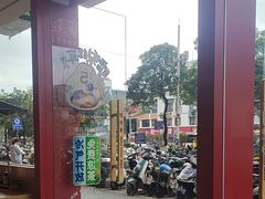 -华记煲仔华·煲仔饭(人和店)