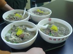 -潮镇老尾牛杂(环城西路店)