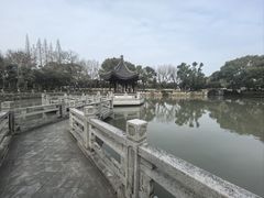-汇龙潭