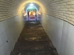 -洞庭洲·防空洞火锅·烧烤·铜锅涮肉(新百广场店)