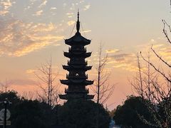 -龙华寺