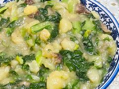 -蜗牛小馆醉乡民谣云南菜(惠新西里店)