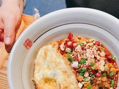 -呼啦面馆·头牌豌杂面(珠江国际B区店)