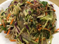 东北凉菜-东北菜冰城一家人