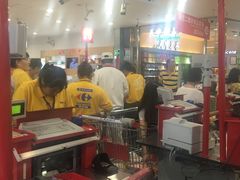 -家乐福(古北店)