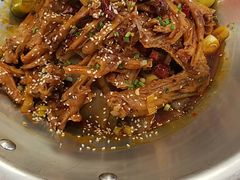 -张大师鸭爪爪特色干锅(南湖店)
