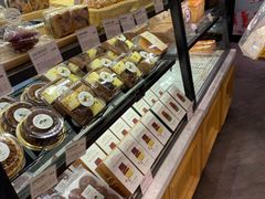 面包甜点陈列柜-多乐之日(和平伊势丹店)