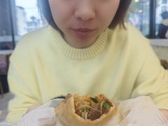 -田三卷馍(火车站店)