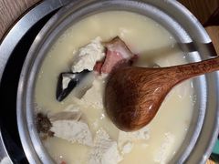 -吃饭皇帝大·土家民族菜(武陵源店)