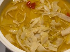 -桂满陇·蟹黄小笼汤包(中山公园店)