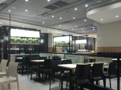 大堂-肯德基(亦庄上海沙龙店)