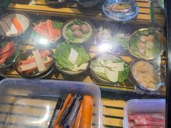 -尚品海鲜肥牛自助火锅(湖明店)