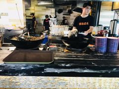 -琥珀老六龙虾(四里河店)