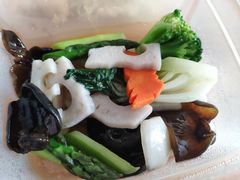 莲藕芦笋花椰菜云耳-三号黄浦会Canton Table