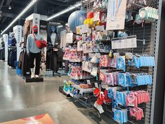 -迪卡侬(越秀公园店)