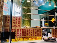 -锦园春香港茶餐厅(西海湾旗舰店)