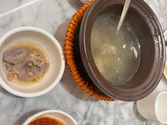 -小菜园新徽菜(宜兴八佰伴店)