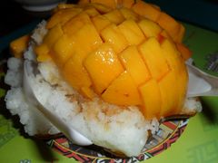 -海口骑楼小吃街