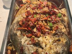 -鸣记脆皮烤鱼(岐山路店)