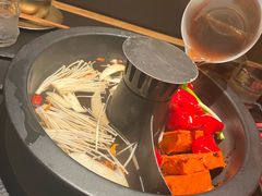 -晓宇重庆火锅(西安荟聚店)