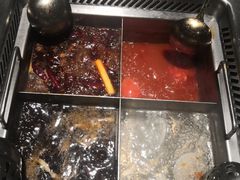 -海底捞火锅鲜切牛肉主题店(长寿路店)