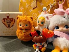-泡泡玛特POPMART(蓝色港湾店)