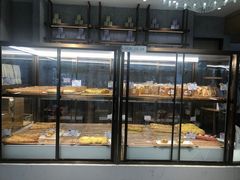 面包甜点陈列柜-奈雪的茶(大梅沙8号仓店)