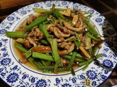 蓠蒿炒肉-陈记菜馆·非遗淮扬菜·始于1988(东关街教场店)