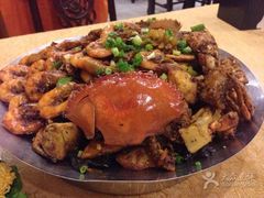 -鑫巴蜀小镇 · 水煮鱼专研店(玉桥店)