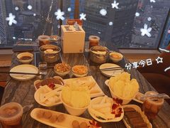 -云中捞高空旋转餐厅(商茂世纪广场店)