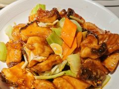 -客家大院·非遗赣南客家菜(郁孤台店)