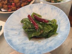 -浅深(世茂滨江精品店)