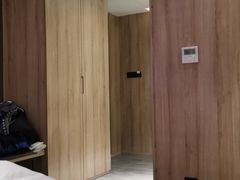 -杭州西湖湖滨银泰亚朵酒店