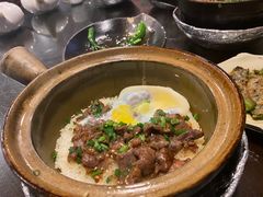 窝蛋牛肉片-红星光发煲仔饭(文海店)