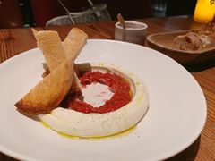 自制乳清芝士配草莓酱-Mercato莫卡多露台餐厅与酒吧(K11店)
