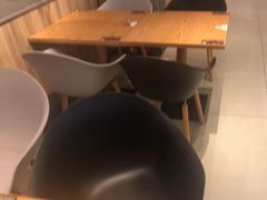 -乐凯撒披萨(汇港购物中心店)