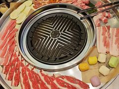 -哈哈碳都·牛肋条无限自助烤肉(宝龙店)