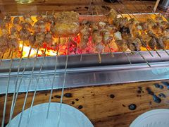 -老广烧烤(骆驼山康馨园店)