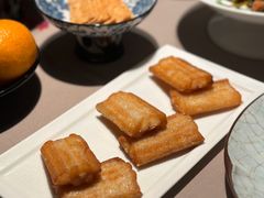 黄金脆带鱼-荣轩(新荣记环球金融中心店)