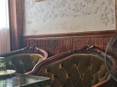 -秘密旅行Bonjour(黑金冠 江南西店)