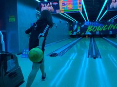 -世代星球·保龄球·镭战真人CS·团建(杨浦店)