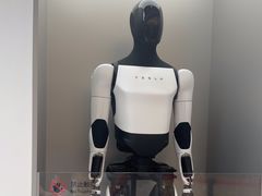 -TESLA 特斯拉(广州天环广场体验店)