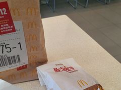 -麦当劳(深圳北站高铁店)