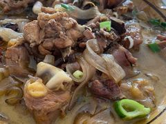 -华龙特色大骨鸡农家菜馆