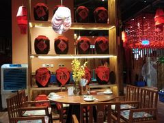 -老滇山寨•云南特色菜•地方菜•民族风情歌舞表演(金碧店)