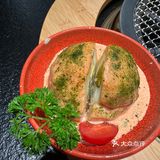 鲜嫩入味，鳗鱼骨炸制后酥脆入味，。雪花和牛冰激凌