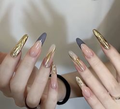 -桃色美甲沙龙