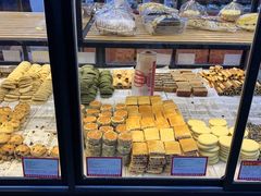 面包甜点陈列柜-鼎丰真(重庆路店)